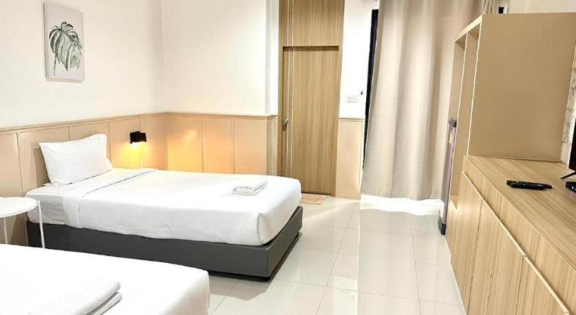 פאתאלונג Grand Pl Ville Hotel מראה חיצוני תמונה